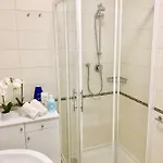 Central Apartment Velence
