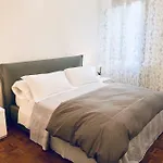 Lägenhet Central Apartment