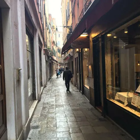 Central Apartment Apartamento Veneza