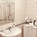 Central Apartment