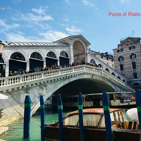 Central Apartment * Venecia