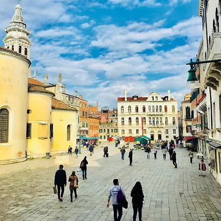 アパート Central Apartment ヴェネツィア