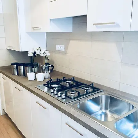 Апартаменты Central Apartment *